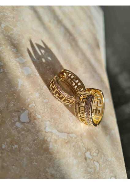 Desenli Zirkon Taş Işlemeli Gold Küpe fırsatları