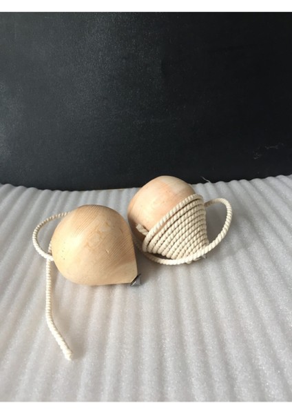 10 Adet Ahşap Topaç, Boyasız, Geleneksel ve Nostaljik, 2 Metre Ipli, Kahverengi fiyatları