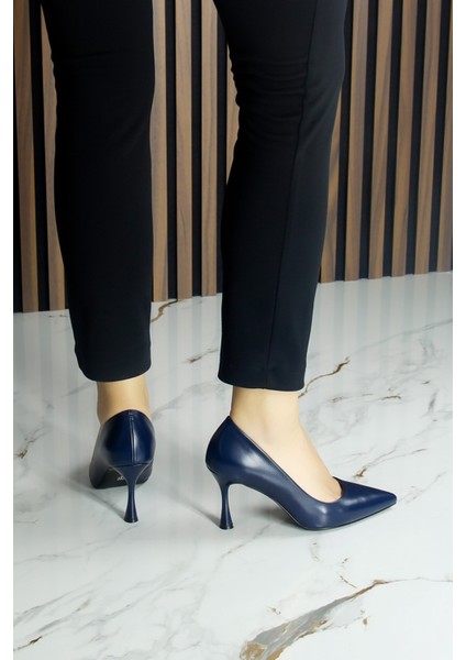 Suzanna Lacivert Hakiki Dana Derisi Sivri Burun Klasik Ince Topuklu Ayakkabı indirimleri