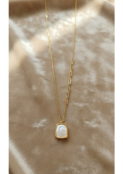 Sedef Taşlı Ay Yıldız Kolye