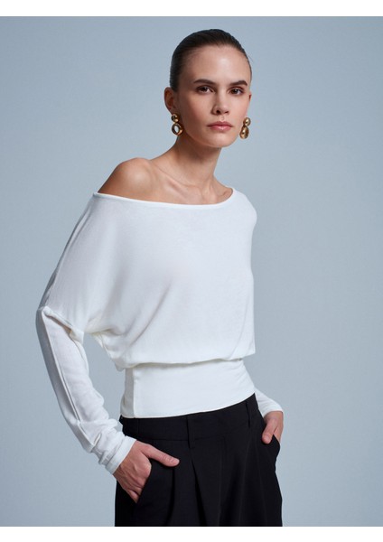 32306 Yün Karışımlı Tek Omuz Top-Ekru modelleri