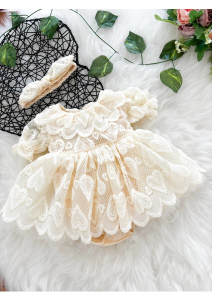 Ada Kalp Desenli Kız Bebek Romper