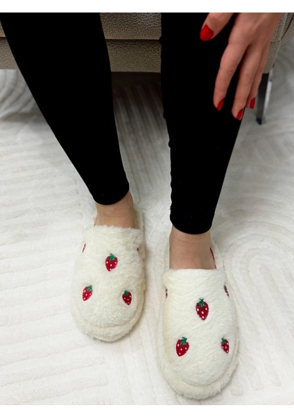 Çilek Nakışlı Yazlık Kışlık Pofuduk Kadın Ev Terliği Çeyizlik Terlik Kaymaz Taban modelleri