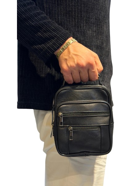 Erkek Hakiki Deri Dikey Siyah Küçük Boy El Çantası
