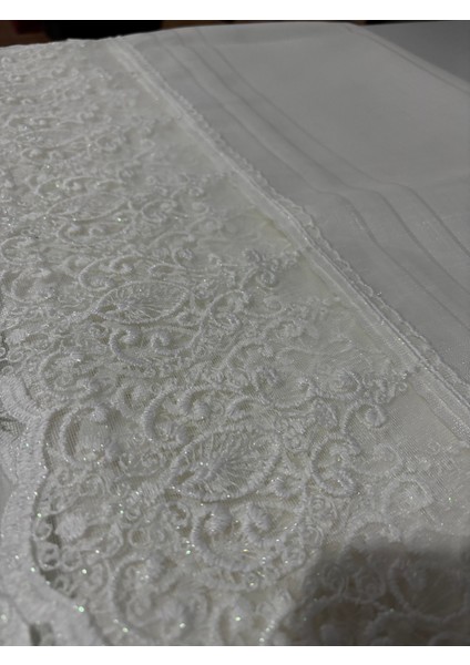 Güpürlü Dertsiz Masa Örtüsü Leke Tutmaz fırsatları