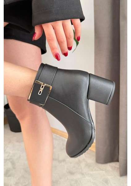 Kadın Mabel Siyah Tokalı ( 6 cm ) Topuklu Oval Burun Bot fiyatları