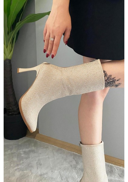 Kadın Londen Bej Süet Gümüş Taş Işlemeli 9 cm Ince Topuklu Arkadan Fermuarlı Kısa Çizme-Bot fiyatları