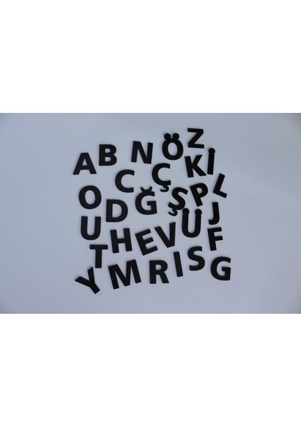 Eğlenceli Montessori Ahşap Alfabe Seti, Siyah Büyük Harfler ile Öğrenmeyi Keyifli Hale Getirin