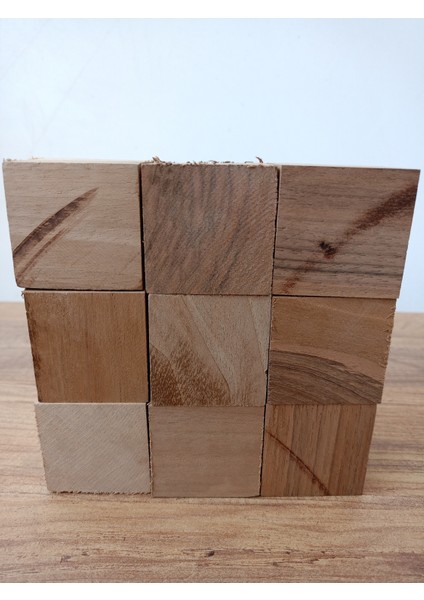 Doğal Ahşap Puzzle Blok, Eğlenceli ve Güvenli Oyun, Renkli Kare Tasarım fiyatları