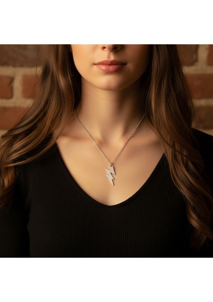 Şimşek - The Flash Gümüş Kaplama Düz Zincir Kolye