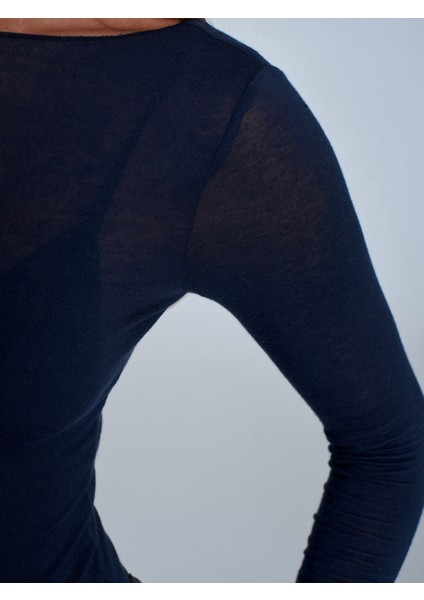 32122 Kayık Yaka Modal Kaşmir Ultra Hafif Bluz-Lacivert fırsatları