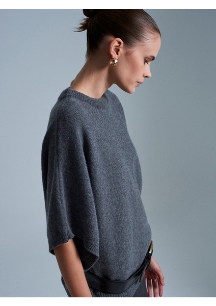 10843 Yün Karışımlı Yarasa Kollu Triko Kazak-Füme fiyatları