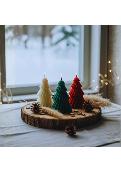 Özel Seri – 3’lü Yılbaşı Çam Mum Seti (Kırmızı – Yeşil – Beyaz) | Okyanus Kokulu | 11.5 x 7.5cm