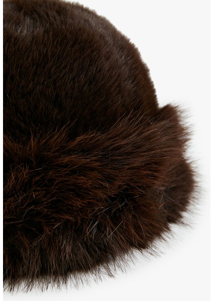 Peluş Şapka modelleri