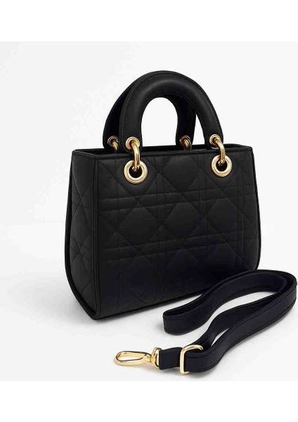 Premium Kalite Siyah Kadın Omuz ve El Çantası – Altın Detaylı, Şık & Lüks Tasarım