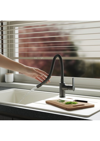 Lento Flexy Mutfak Bataryası – Esnek Siyah Hortum | Tek Kollu | 360° Döner Başlık | Mat Siyah Gövde | 154923724 modelleri