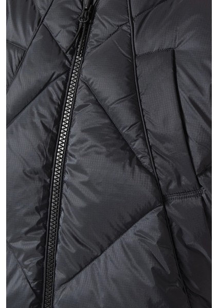 About Blank Diamond-Quilted Down Gilet Erkek Yelek indirimleri
