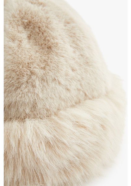 Peluş Şapka modelleri