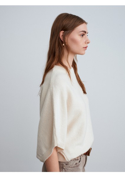 10843 Yün Karışımlı Yarasa Kollu Triko Kazak-Ekru fiyatları