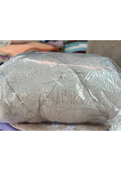 Welsoft & Pamuk Çift Taraflı Yorgan – Bir Yüzü %100 Pamuk, Diğer Yüzü Welsoft Peluş – Sıcak Tutucu Kışlık fiyatları