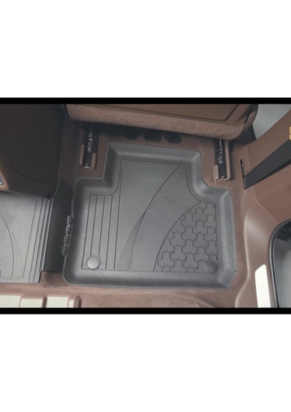 Porsche Cayenne 2018+ Lux Seri Sahler 4.5D Araca Özel Havuzlu Oto Paspas - Cayenne