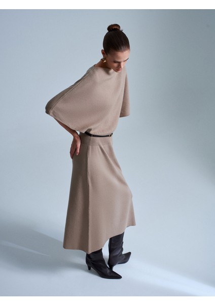 90266 Yün Karışımlı Kayık Yaka Kemerli Triko Elbise-K.vizon M. indirimleri