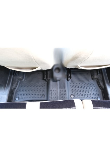 Opel Combo Tour D 2011-2018 Uyumlu SAHLER Araca Özel 4.5D Havuzlu Oto Paspas - Combo D