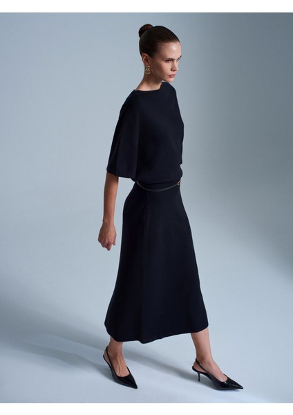 90266 Yün Karışımlı Kayık Yaka Kemerli Triko Elbise-Siyah fiyatları