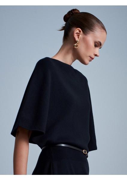 90266 Yün Karışımlı Kayık Yaka Kemerli Triko Elbise-Siyah fırsatları