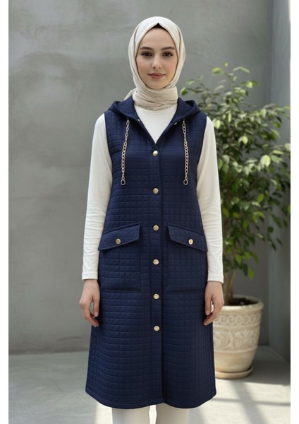 Kadın Kapüşonlu Uzun Kapitone Yelek