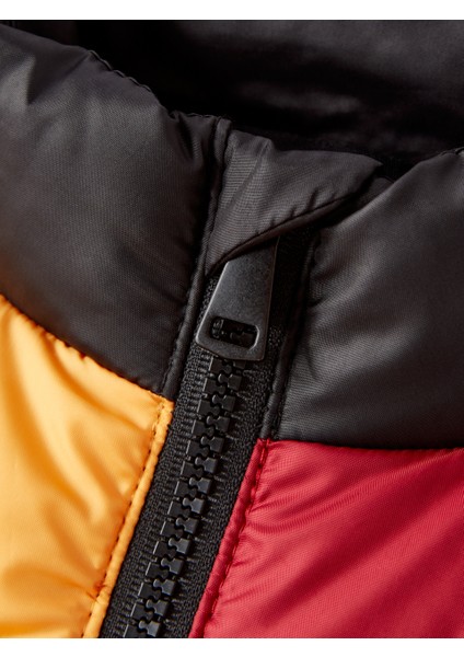 Galatasaray Çocuk Yelek C252134 fırsatları