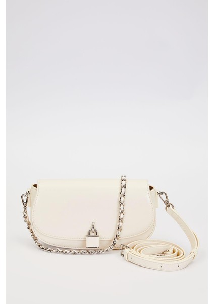 Bej Kilit Aksesuar Detaylı Omuz Çantası