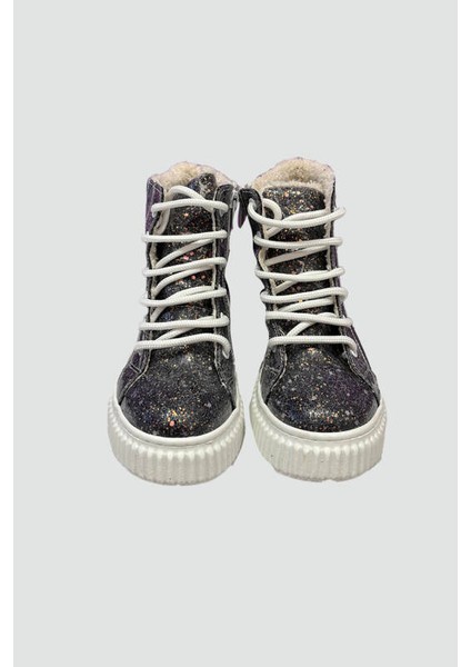 Kız Çocuk Gümüş Bilekte Bot fiyatları