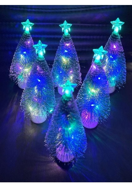 Yılbaşı Noel Yeni Yıl Çam Ağacı Masa Üstü 17CM LED Işıklı Kar Efektli Ağaç indirimleri