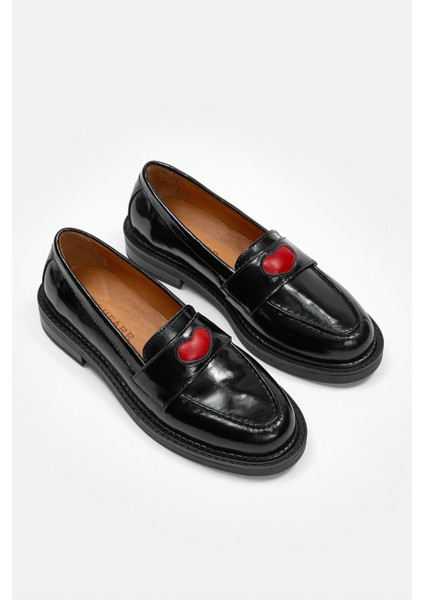 Fiorella Siyah Rugan Hakiki Deri Kadın Loafer indirimleri