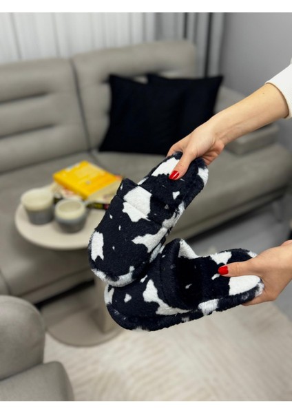 Sessiz Taban Kadın Yazlık Kışlık Günlük Çeyiz Terlik Kapalı Ev Terliği