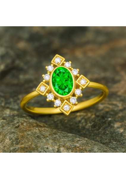14 Ayar Altın Vintage Dizayn Zümrüt Yüzük modelleri