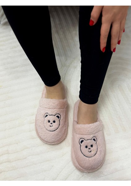 Ayıcıklı Rahat Yazlık Kışlık Kadın Peluş Tüylü Ev Terliği modelleri