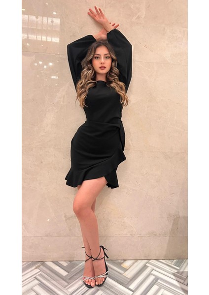 Kadın Uzun Kollu Bisiklet Yaka Önden Volanlı Ithal Krep Elbise