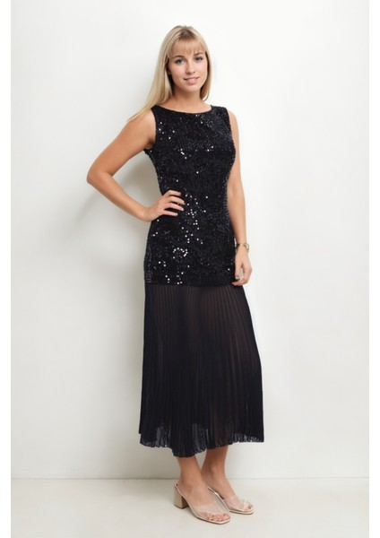 Eteği Tüllü Pullu Elbise modelleri