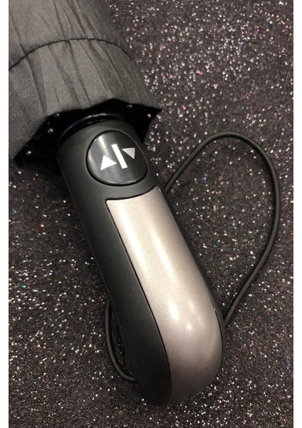 Şık Siyah 10 Telli Otomatik Erkek Şemsiye, Rüzgar Korumalı ve Dayanıklı Model