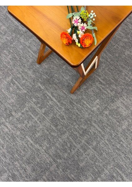 Karo Halı- Aura 02 ( 1 Karo: 50 x 50 cm | 1 Paket: 6 m² )