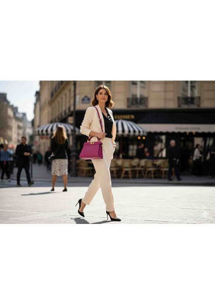 Premium Pembe Mini Top Handle Kadın Omuz ve El Çantası– Altın Tokalı Şık Tasarım modelleri