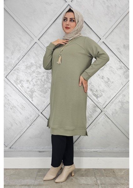 Kadın Kolye Detaylı Tesettür Tunik
