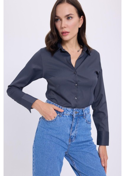Kadın Slim Fit Dar Kesim Klasik Yaka Uzun Kollu Antrasit Gömlek fırsatları