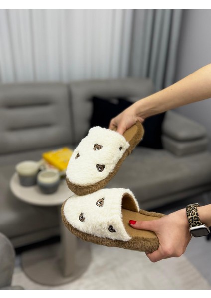 Kadın Ev Terliği Ponpon Şık Giyim Hediyelik Çeyiz Bohça Misafir Ev Terliği