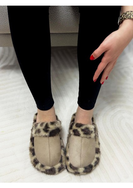 Leopar Model Kışlık Kadın Rahat Ev Terliği (Dar Kalıptır 1 Numara Büyük Tercih Ediniz) modelleri