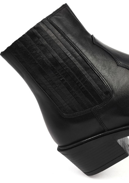 Kadın Siyah Kısa Kalın Topuklu Deri Kovboy Bot 25WFD182718