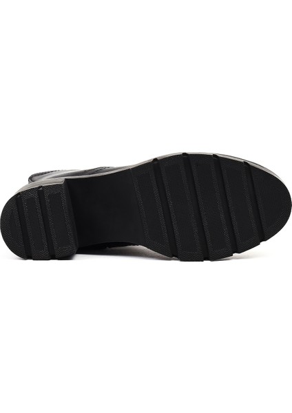 Kadın Siyah Fermuarlı Kalın Topuklu Deri Bot 25WFD414418