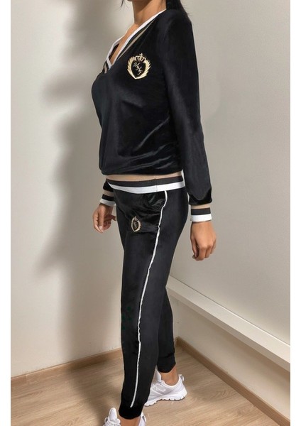 Kadın Uzun Kollu V Yaka Yakası ve Kol Ağzı Şerit Detay Kadife Takım indirimleri